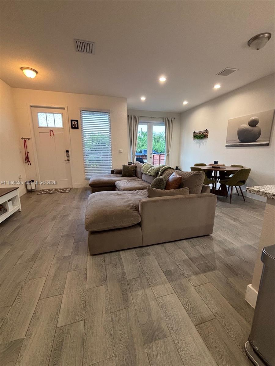 12755 Southwest 247th Street Homestead, FL 33032 - Photo 4 of 17