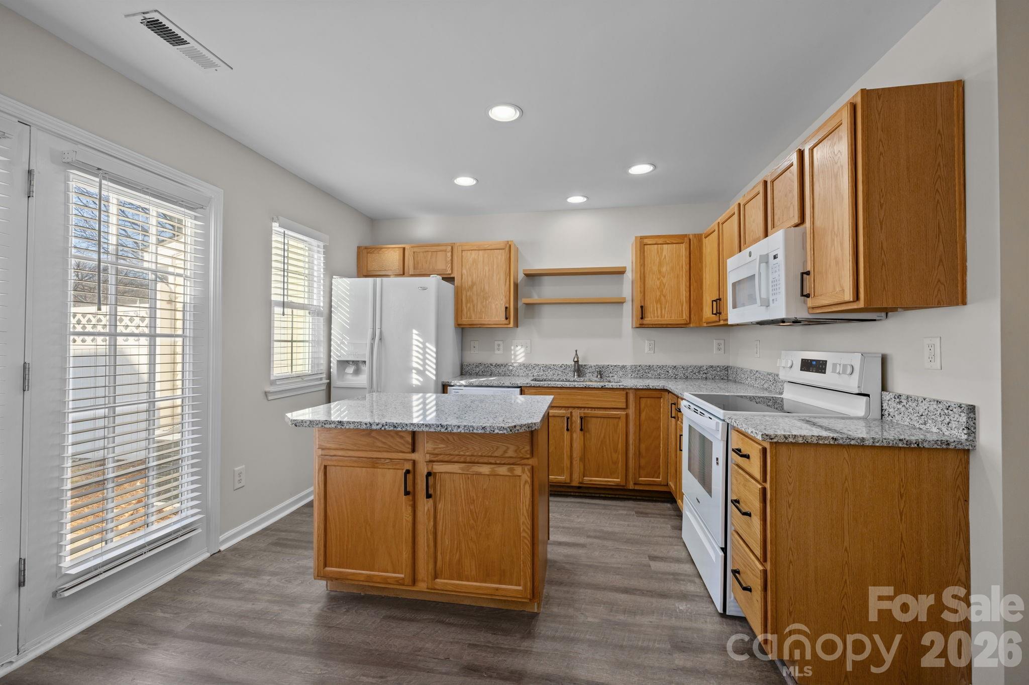 209 Primrose Walk Fort Mill, SC 29715 - Photo 16 of 39