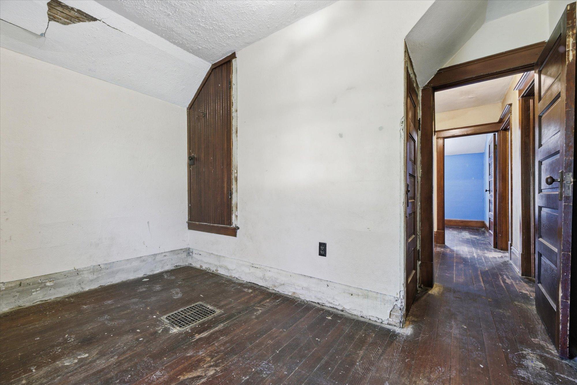 237 2nd Street Southwest Richmond, MN 56368 - Photo 25 of 36