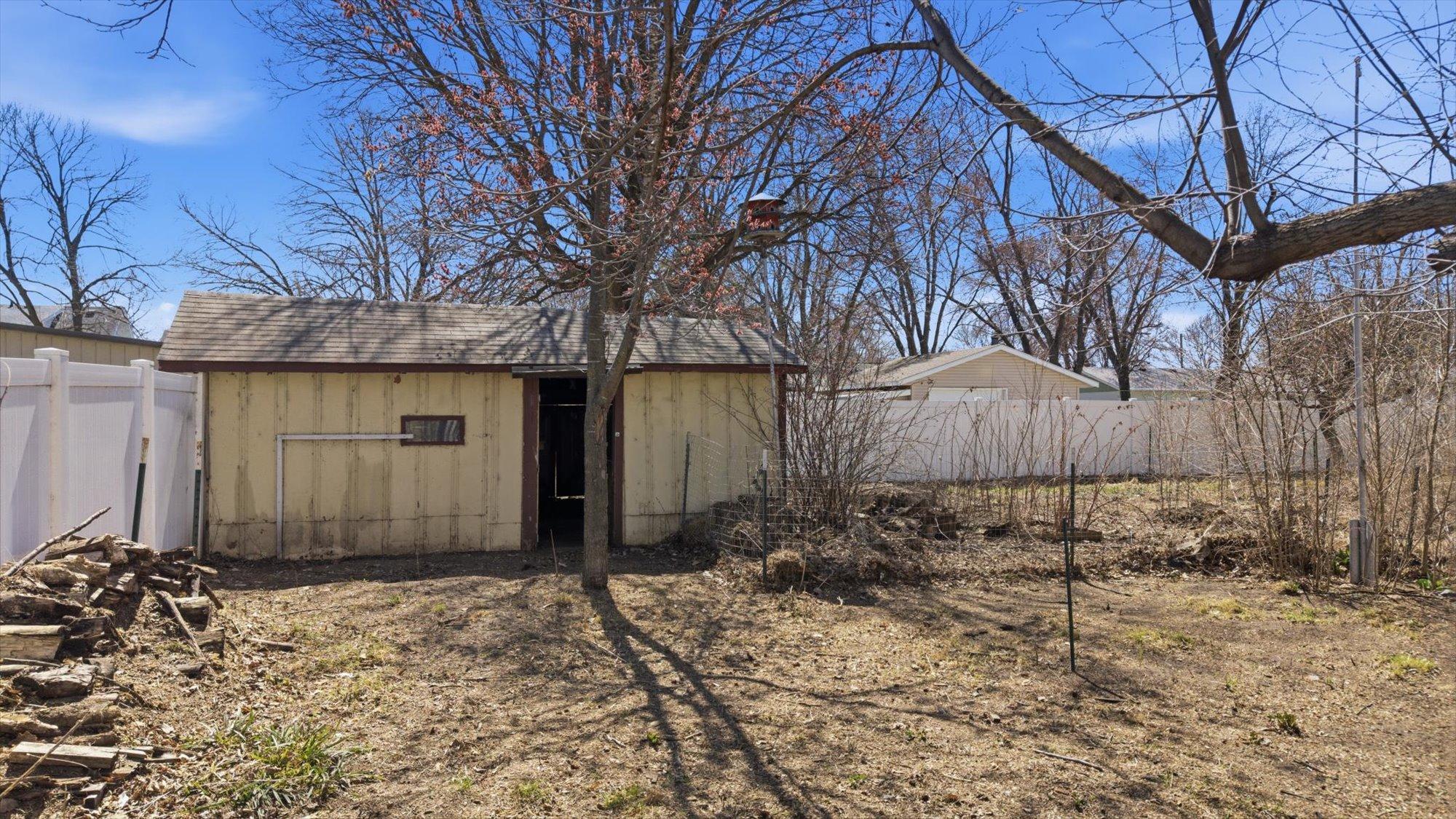 237 2nd Street Southwest Richmond, MN 56368 - Photo 5 of 36