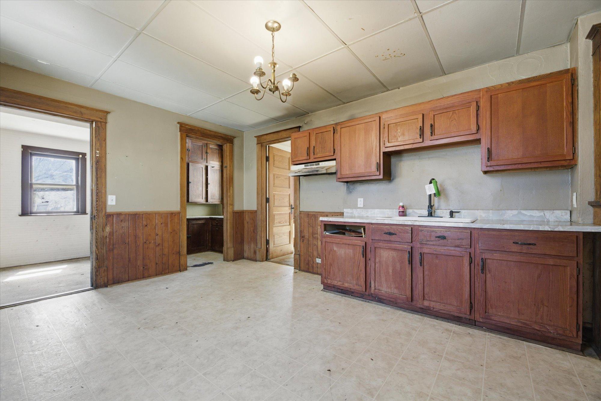 237 2nd Street Southwest Richmond, MN 56368 - Photo 10 of 36