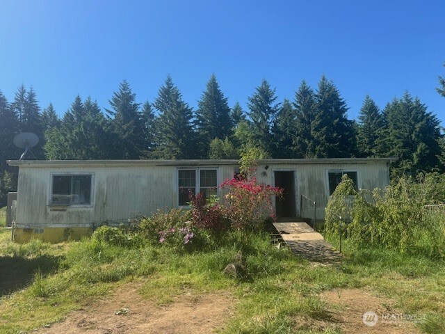 692-24 Burchett Road Onalaska, WA 98570 - Photo 10 of 12