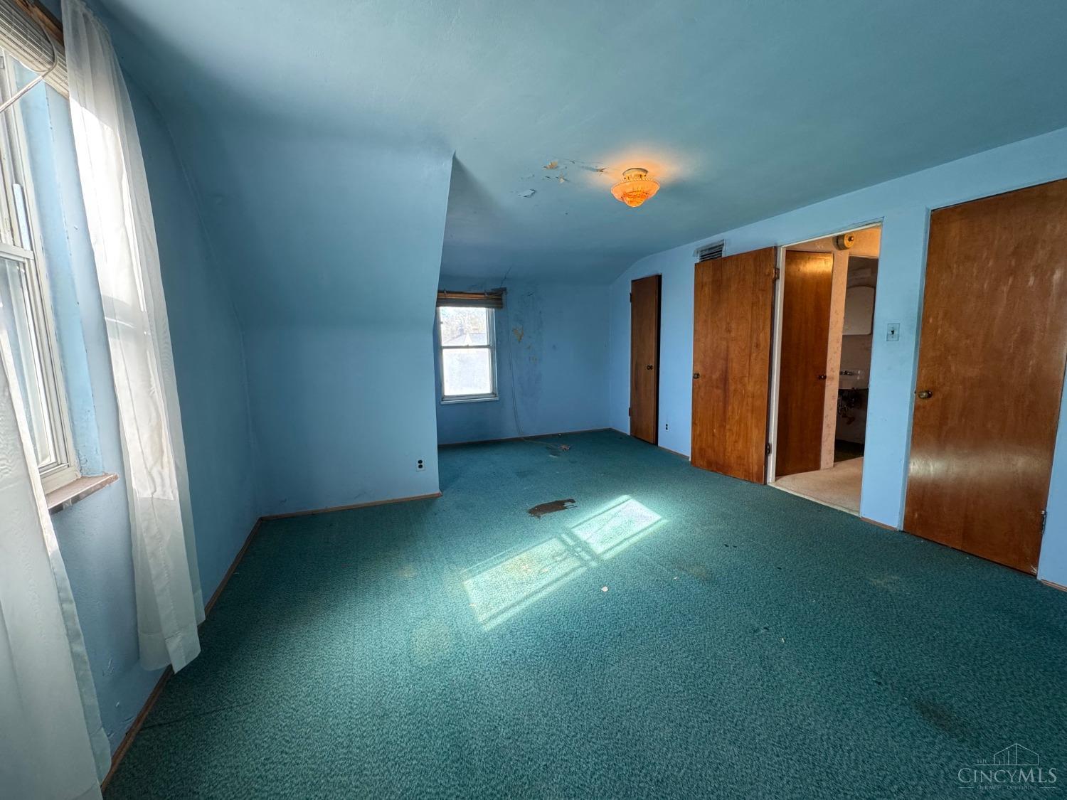 8513 Plainfield Road Cincinnati, OH 45236 - Photo 17 of 25 Gallery Image 17