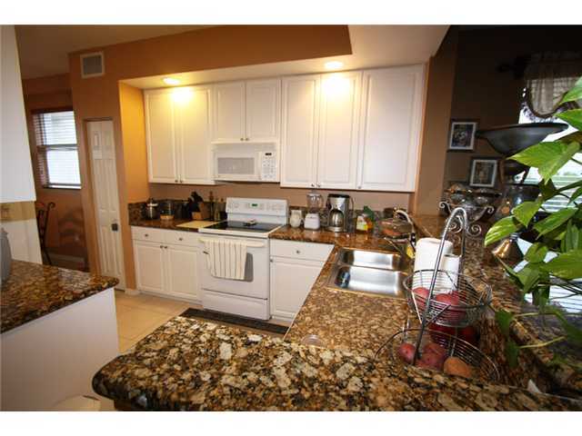26 Royal Palm Way, Unit 401 Boca Raton, FL 33432 - Photo 1 of 12 Primary Photo