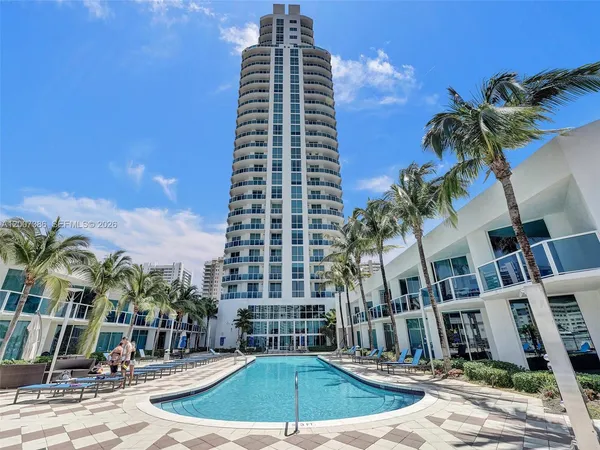 $4,800 | 1945 South Ocean Drive, Unit 2101, Hallandale Beach, FL 33009