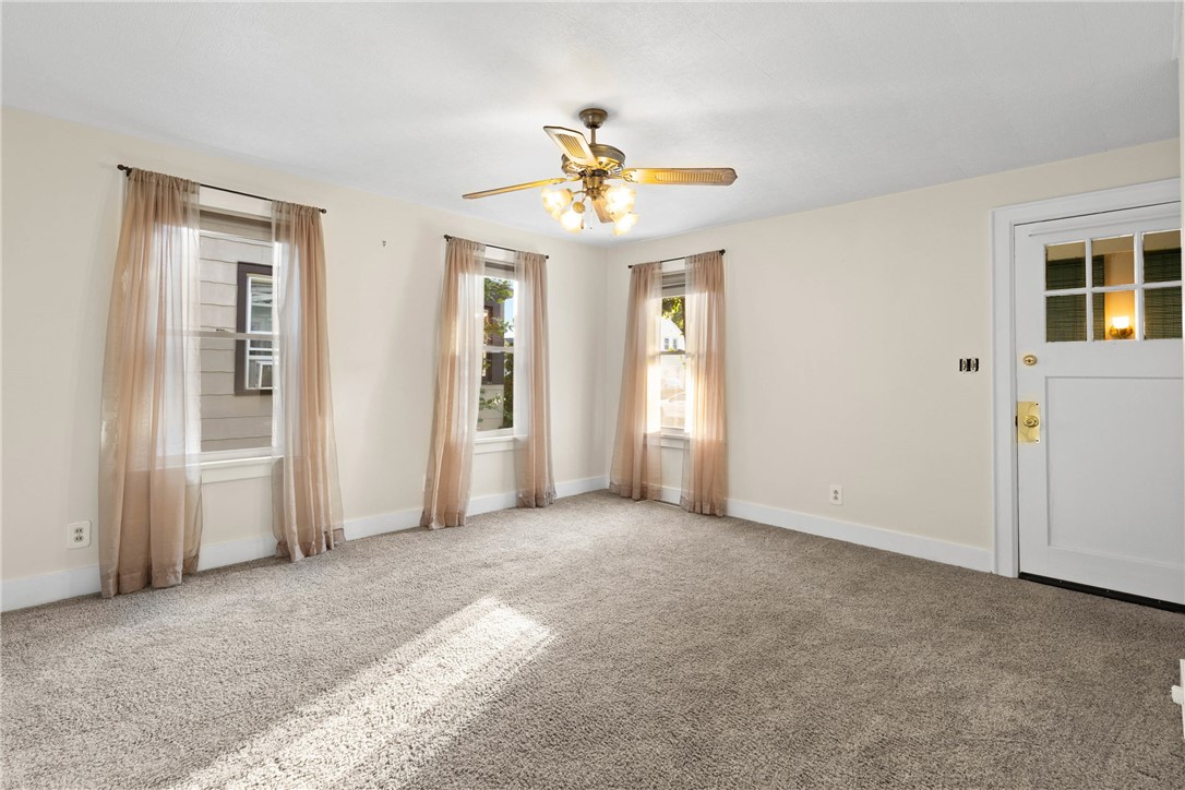 120 Mayflower Street Rochester, NY 14615 - Photo 4 of 22