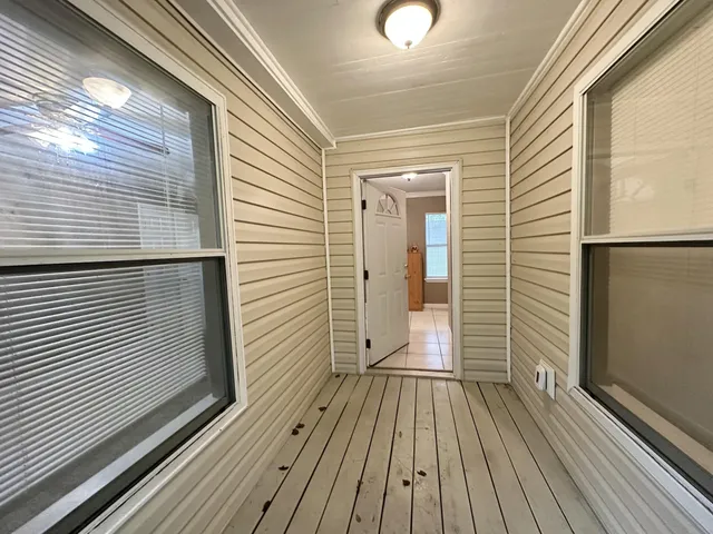 $217,000 | 120 North Davis Lane, DeFuniak Springs, FL 32433