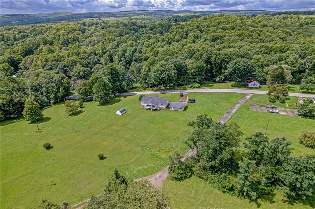 514 White Road Normalville, PA 15469 - Photo 28 of 32 a view of a golf course with a tree
