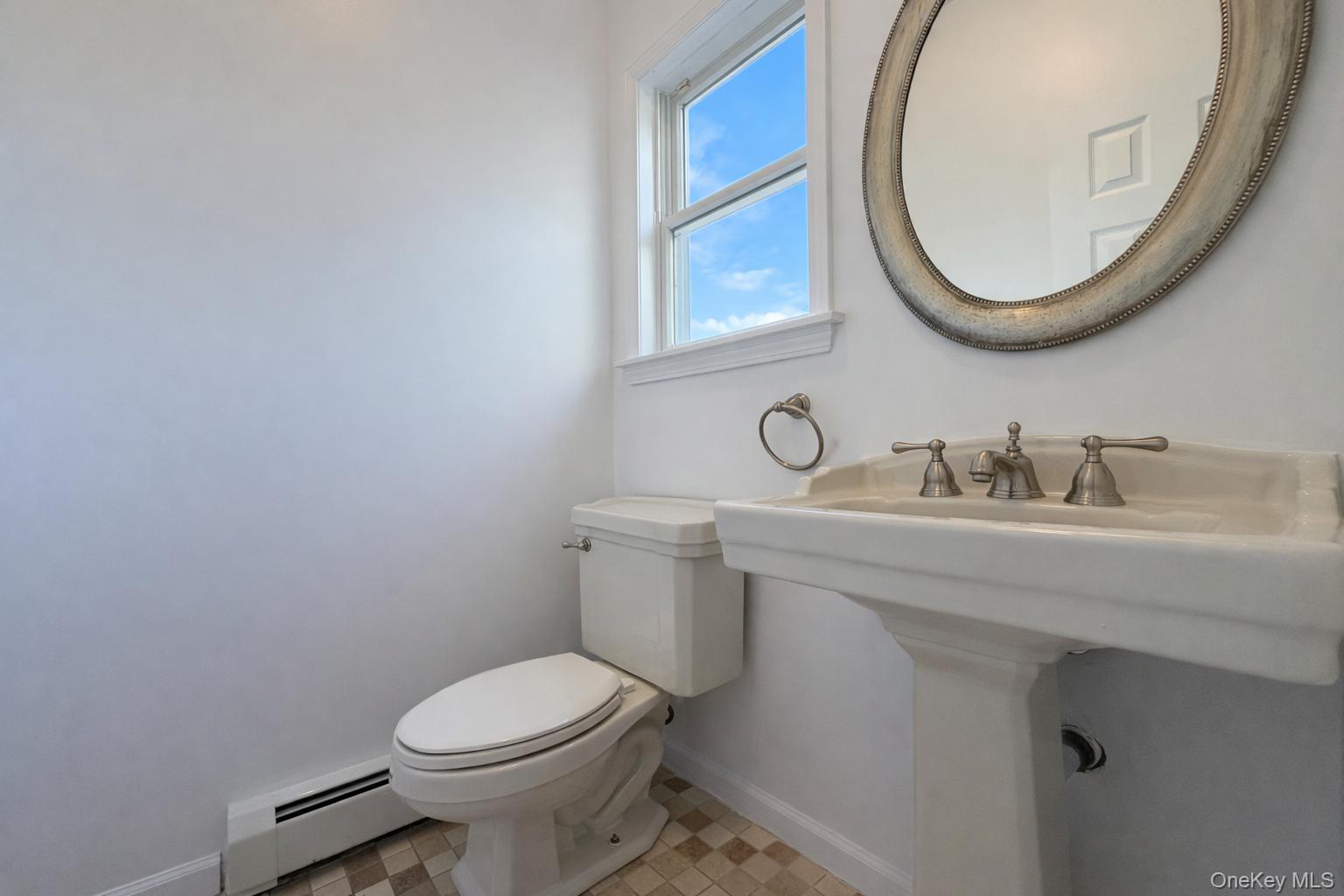 12 Fortune Way Suffern, NY 10901 - Photo 15 of 27