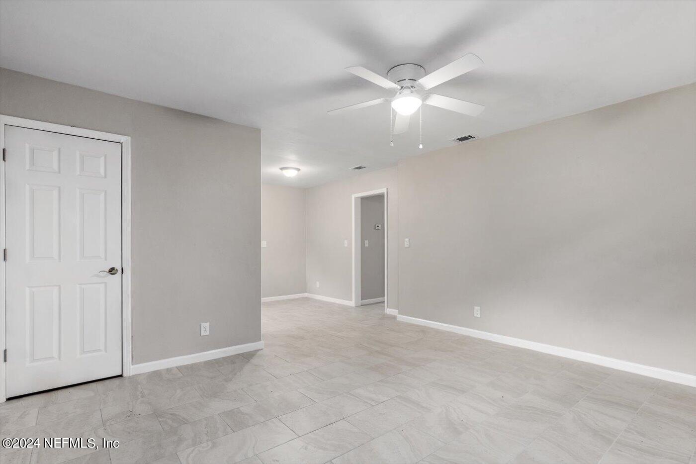 982 Granville Road Jacksonville, FL 32205 - Photo 9 of 29 982 Granville Rd