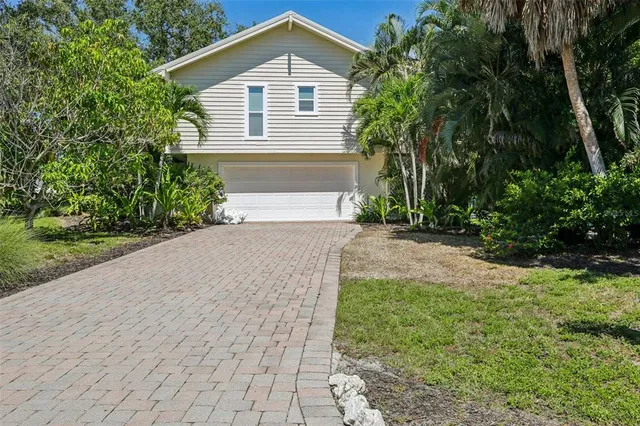 $11,000 | 3390 Bayou Sound, Longboat Key, FL 34228