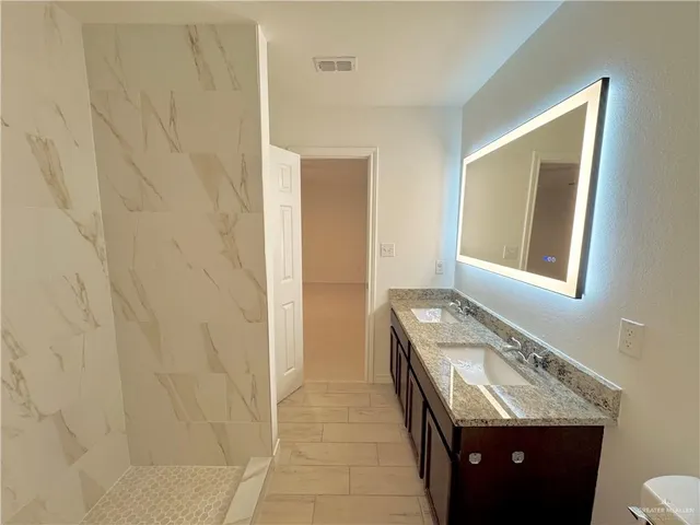 $1,900 | 1609 Buen Camino Street, Weslaco, TX 78596