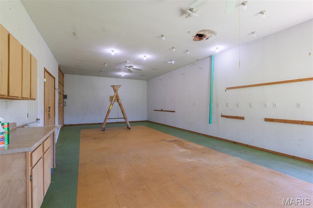 5914 State Route West Poplar Bluff, MO 63901 - Photo 7 of 13