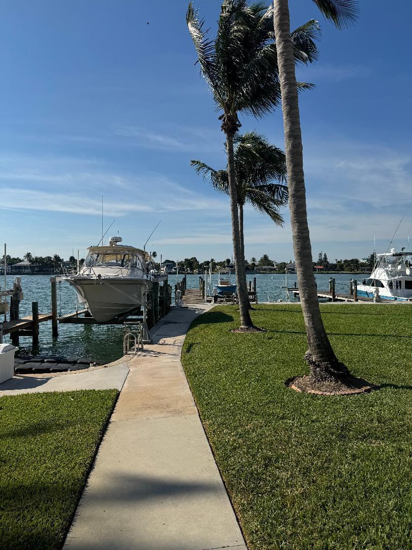 409 Fernandina Street Fort Pierce, FL 34949 - Photo 4 of 31 409 fern 4