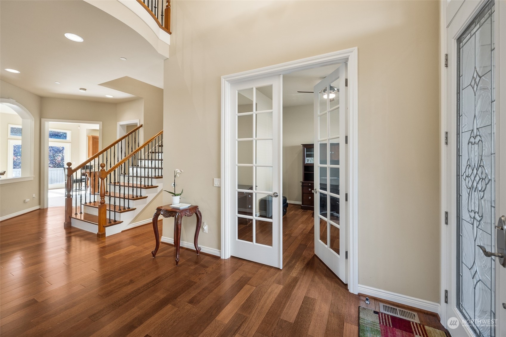 1032 South 36th Place Renton, WA 98055 - Photo 5 of 31 Gallery Image 5