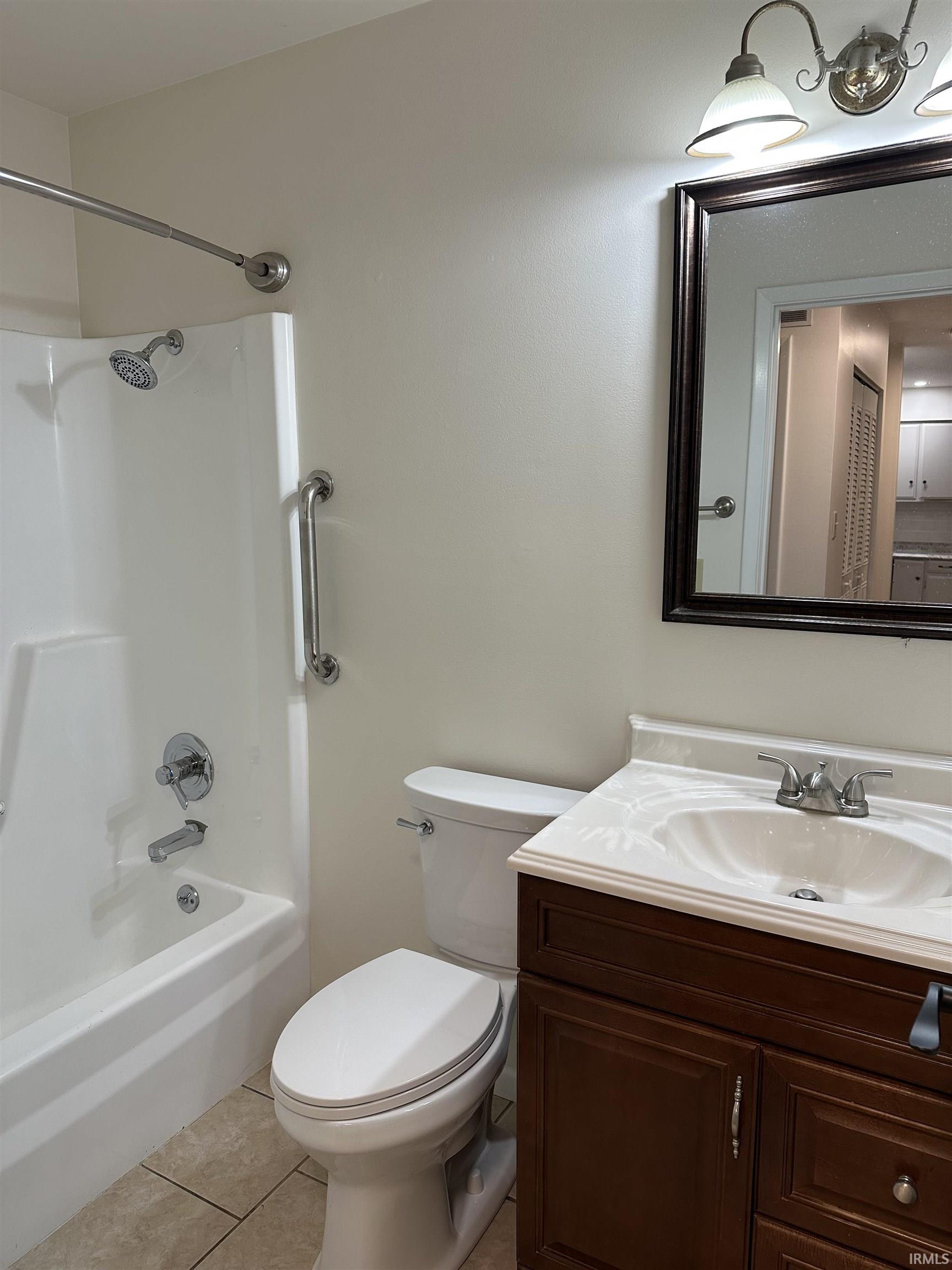 6117 Ashbrooke Road Evansville, IN 47710 - Photo 15 of 23 Gallery Image 15