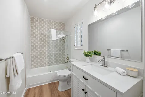 $999,000 | 2752 Lakewood Place, Westlake Village, CA 91361