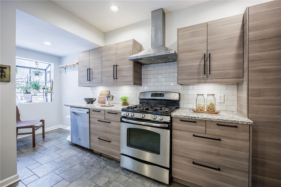 130 San Gabriel Drive Rochester, NY 14610 - Photo 13 of 49