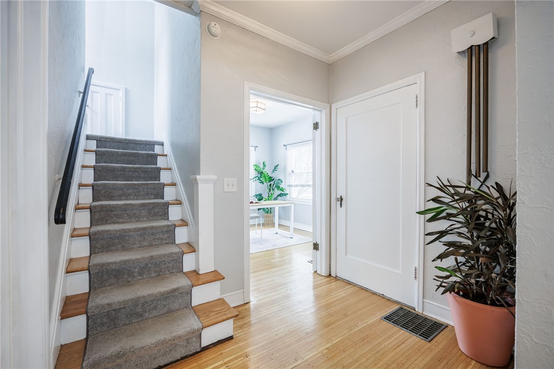 130 San Gabriel Drive Rochester, NY 14610 - Photo 6 of 49