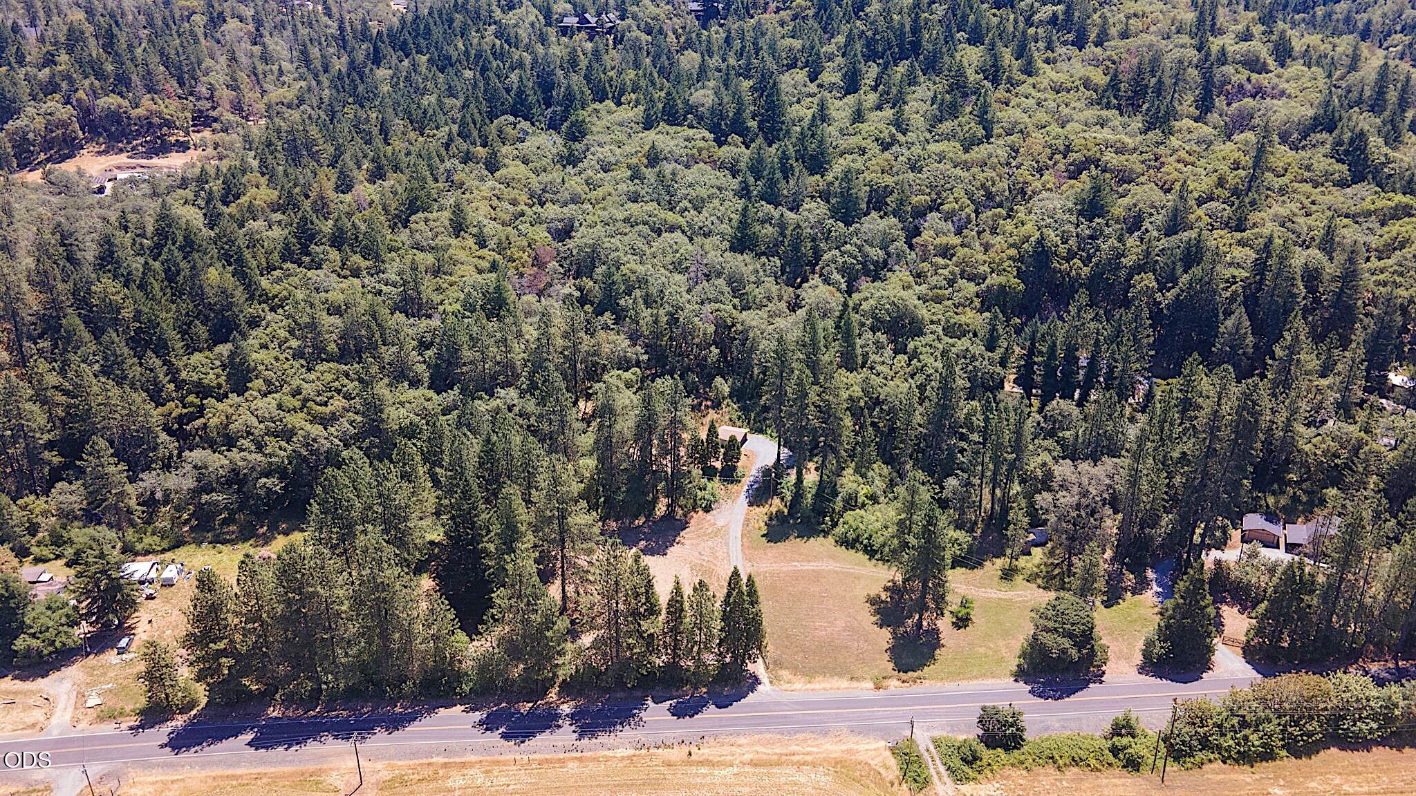11230 Lower River Road Grants Pass, OR 97526 - Photo 5 of 29