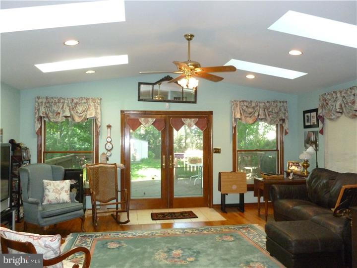 227 Chestnut Street Haddonfield, NJ 08033 - Photo 14 of 23 Family Room