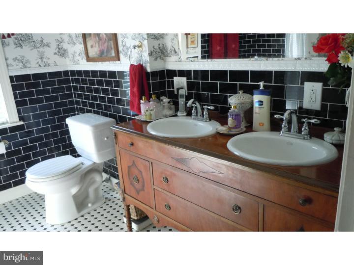 227 Chestnut Street Haddonfield, NJ 08033 - Photo 19 of 23 Bathroom