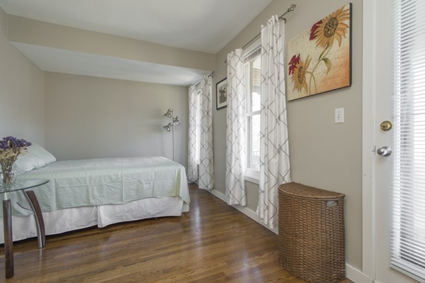 38 Rutland Square, Unit 3 Boston, MA 02118 - Photo 11 of 17 Gallery Image 11