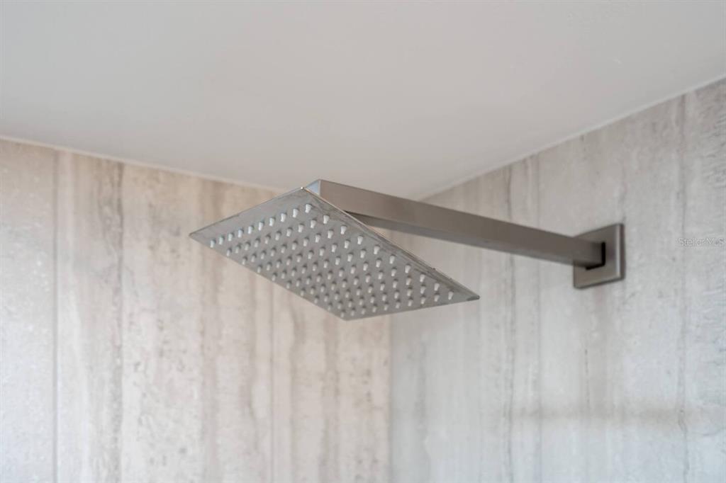 1317 13th Street, Unit B Sarasota, FL 34236 - Photo 33 of 36 a picture of a room