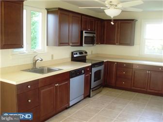 2208 Dombey Road Wilmington, DE 19808 - Photo 4 of 10 Kitchen