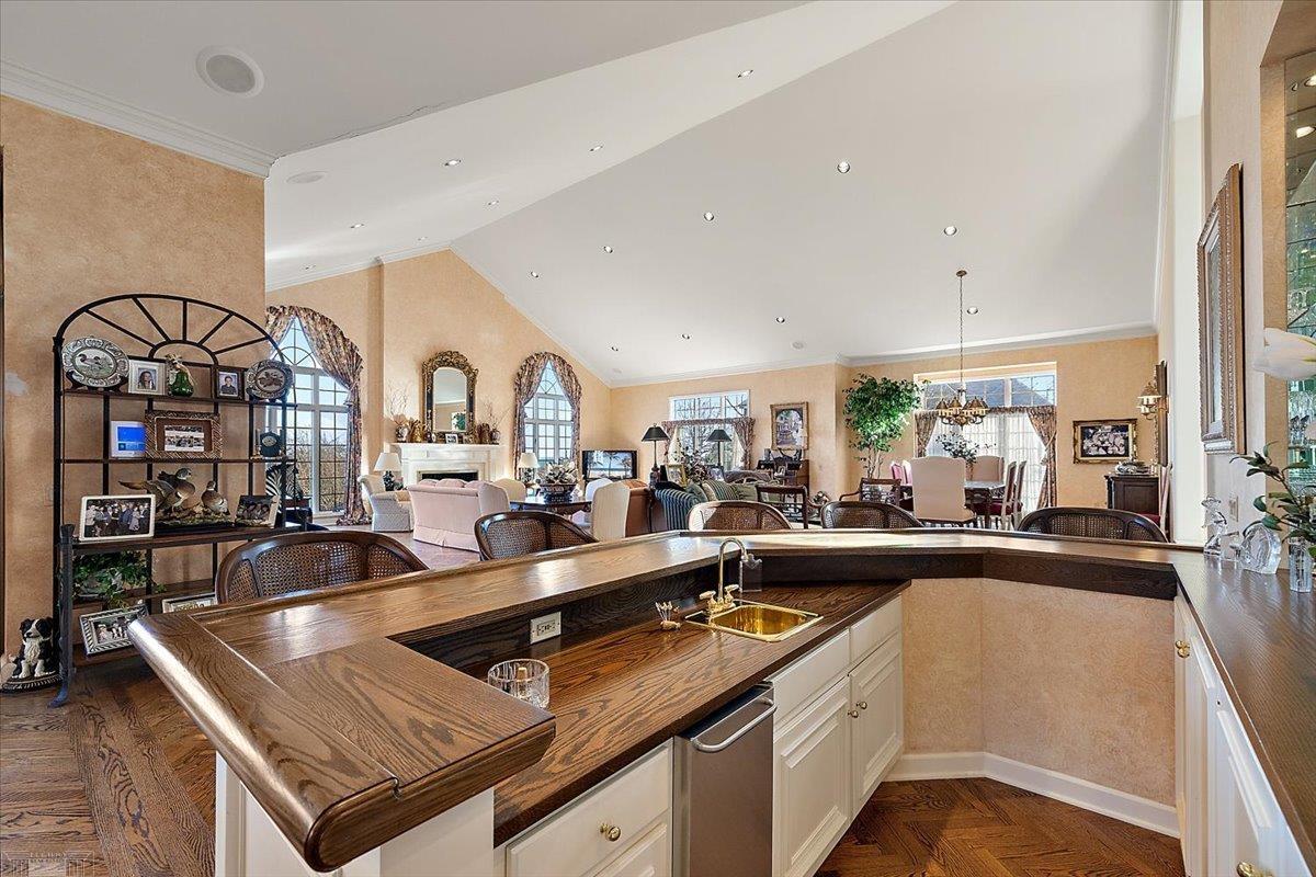 207 Lake Shore Road Grosse Pointe, MI 48236 - Photo 22 of 91
