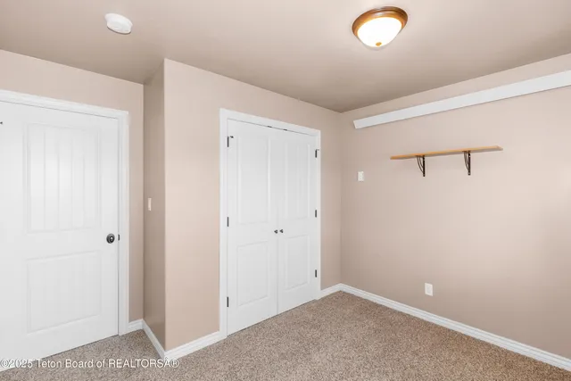 $1,125,000 | 247 Freedom Lane, Freedom, WY 83120