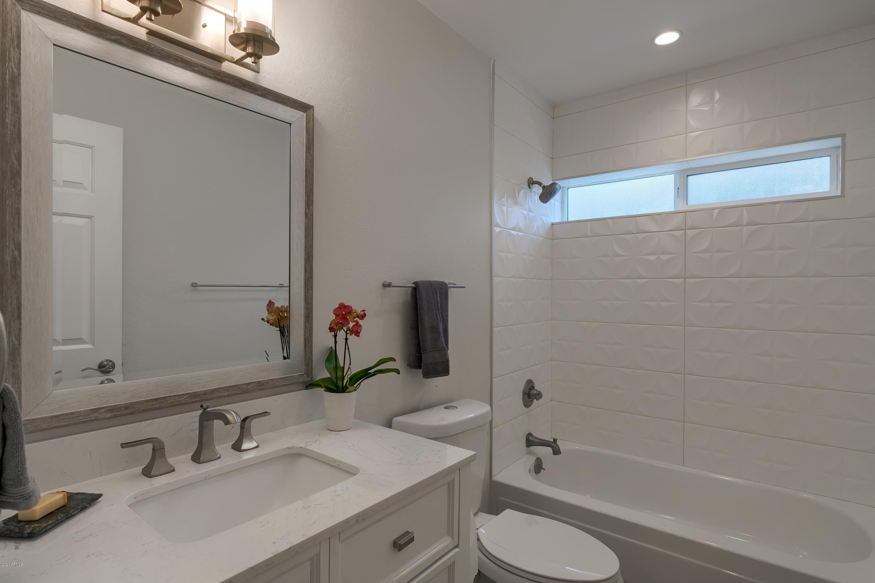 7435 East Corrine Road Scottsdale, AZ 85260 - Photo 19 of 25 Guest Bath
