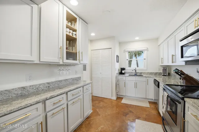 $825,000 | 2233 Seminole Road, Unit 21, Atlantic Beach, FL 32233