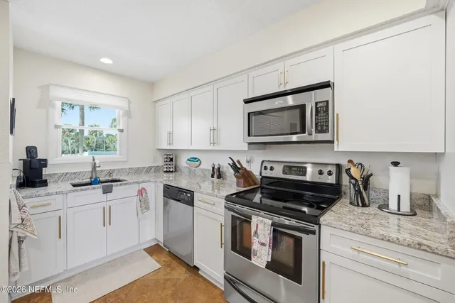 $825,000 | 2233 Seminole Road, Unit 21, Atlantic Beach, FL 32233