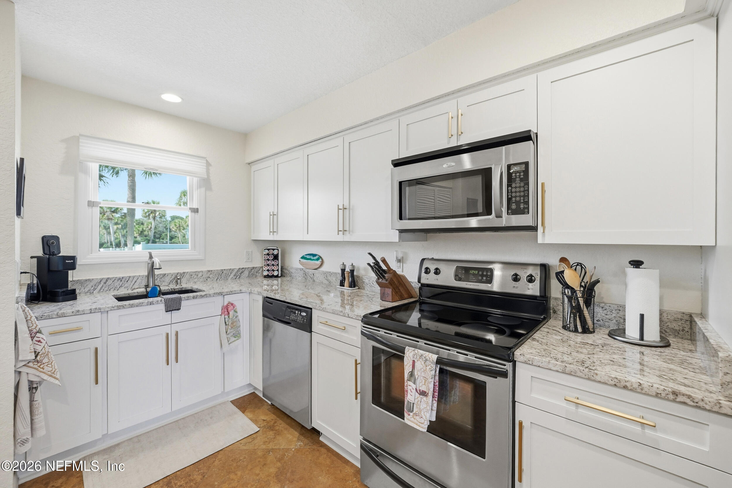 2233 Seminole Road, Unit 21 Atlantic Beach, FL 32233 - Photo 14 of 52 2233 seminole rd unit 21-038