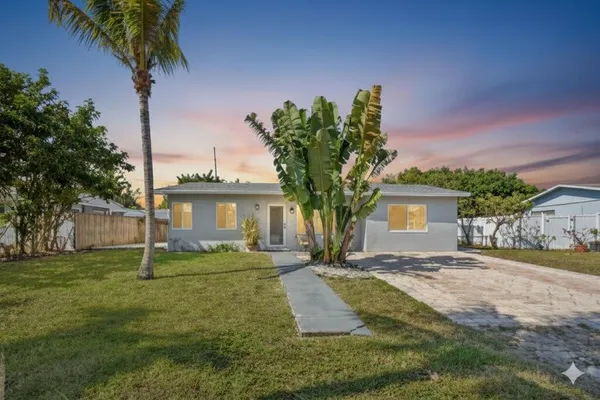 $449,999 | 2811 Northeast 9th Terrace, Pompano Beach, FL 33064