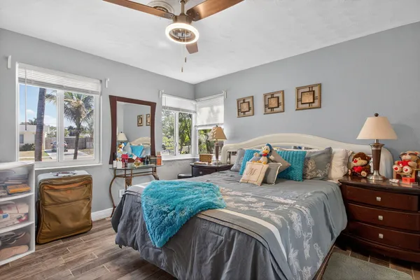 $449,999 | 2811 Northeast 9th Terrace, Pompano Beach, FL 33064