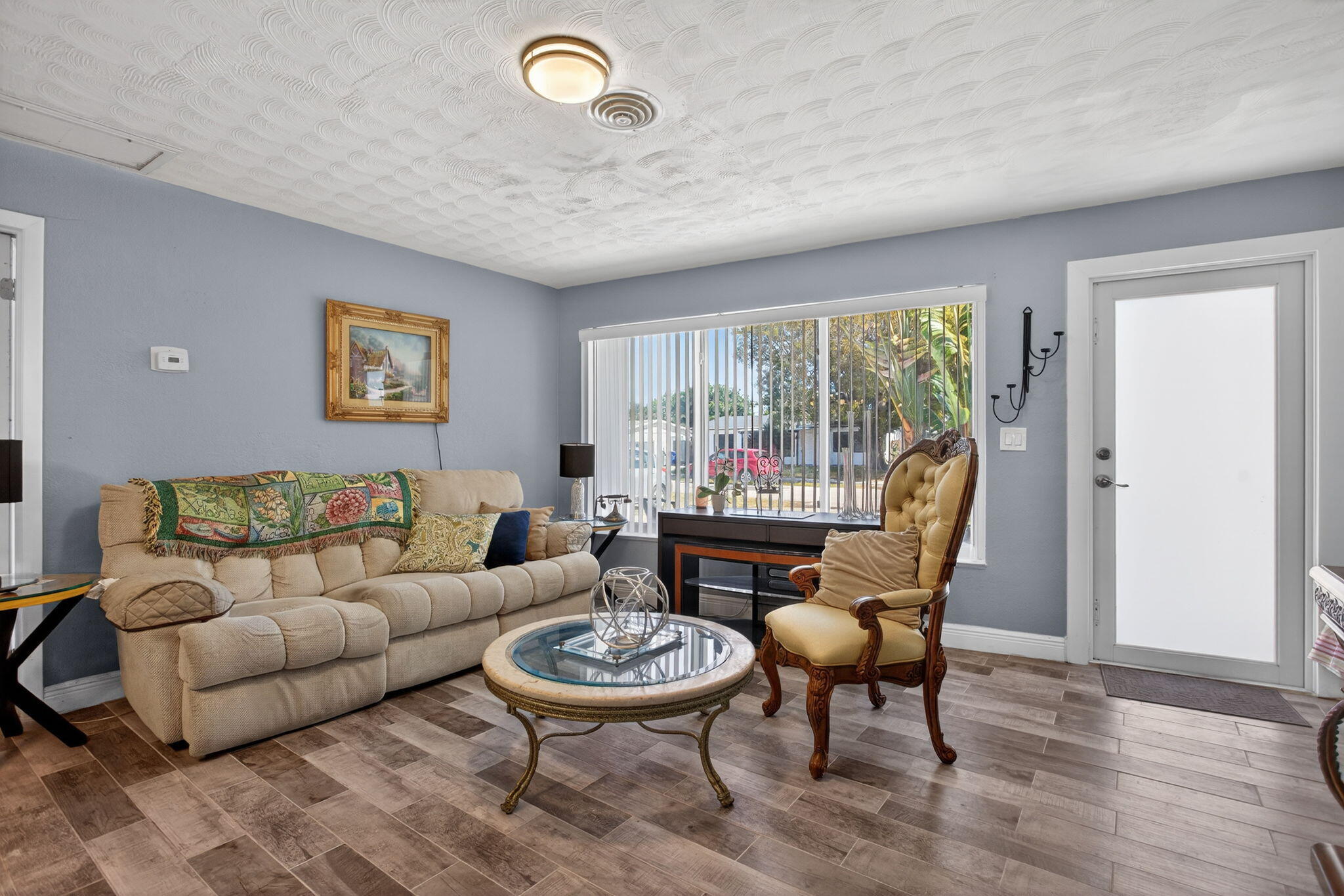 2811 Northeast 9th Terrace Pompano Beach, FL 33064 - Photo 6 of 39 18-web-or-mls-2811 -7985