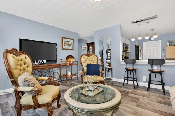 $449,999 | 2811 Northeast 9th Terrace, Pompano Beach, FL 33064