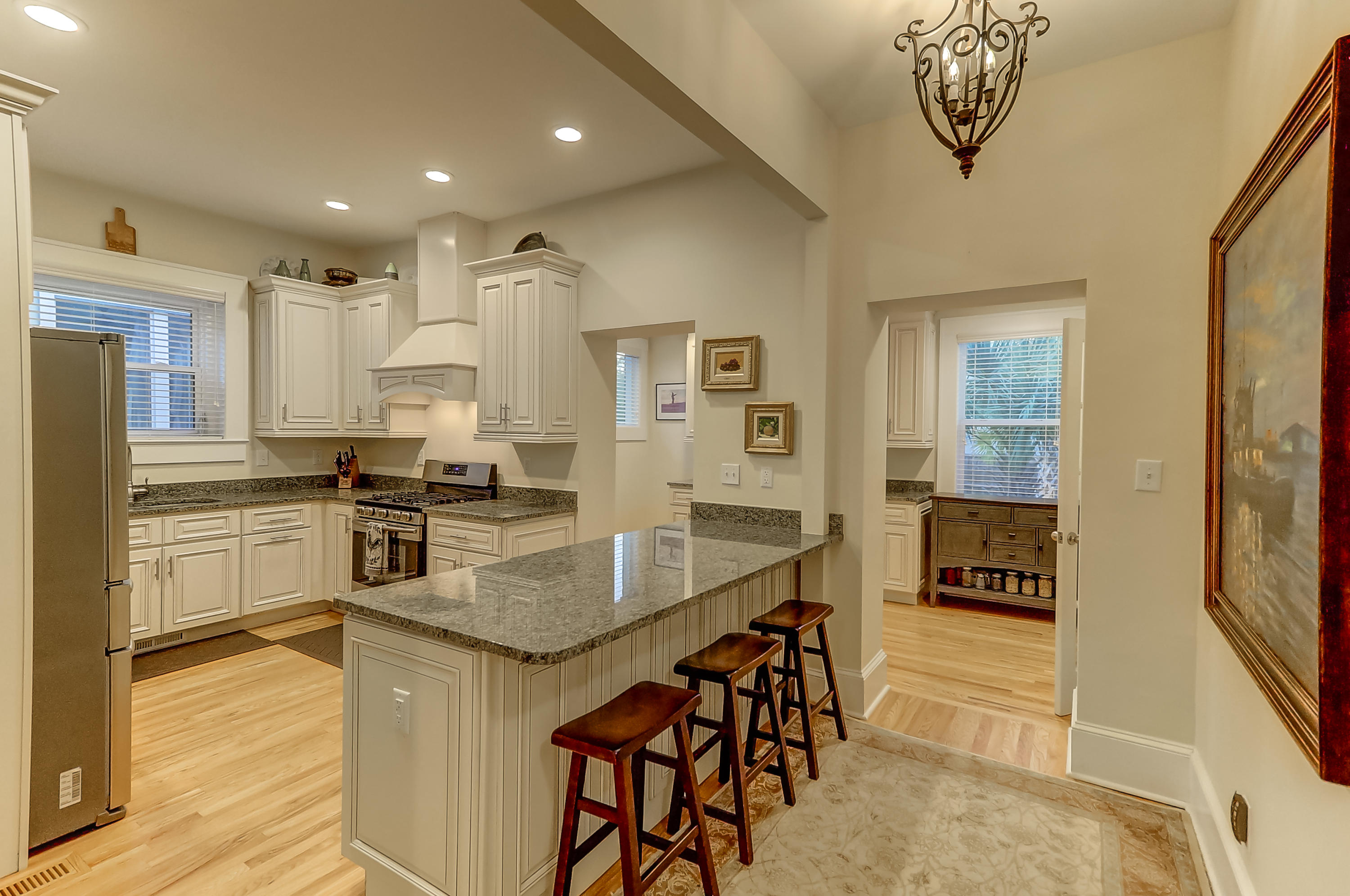 164 Maple Street Charleston, SC 29403 - Photo 13 of 44 164 Maple St (53)