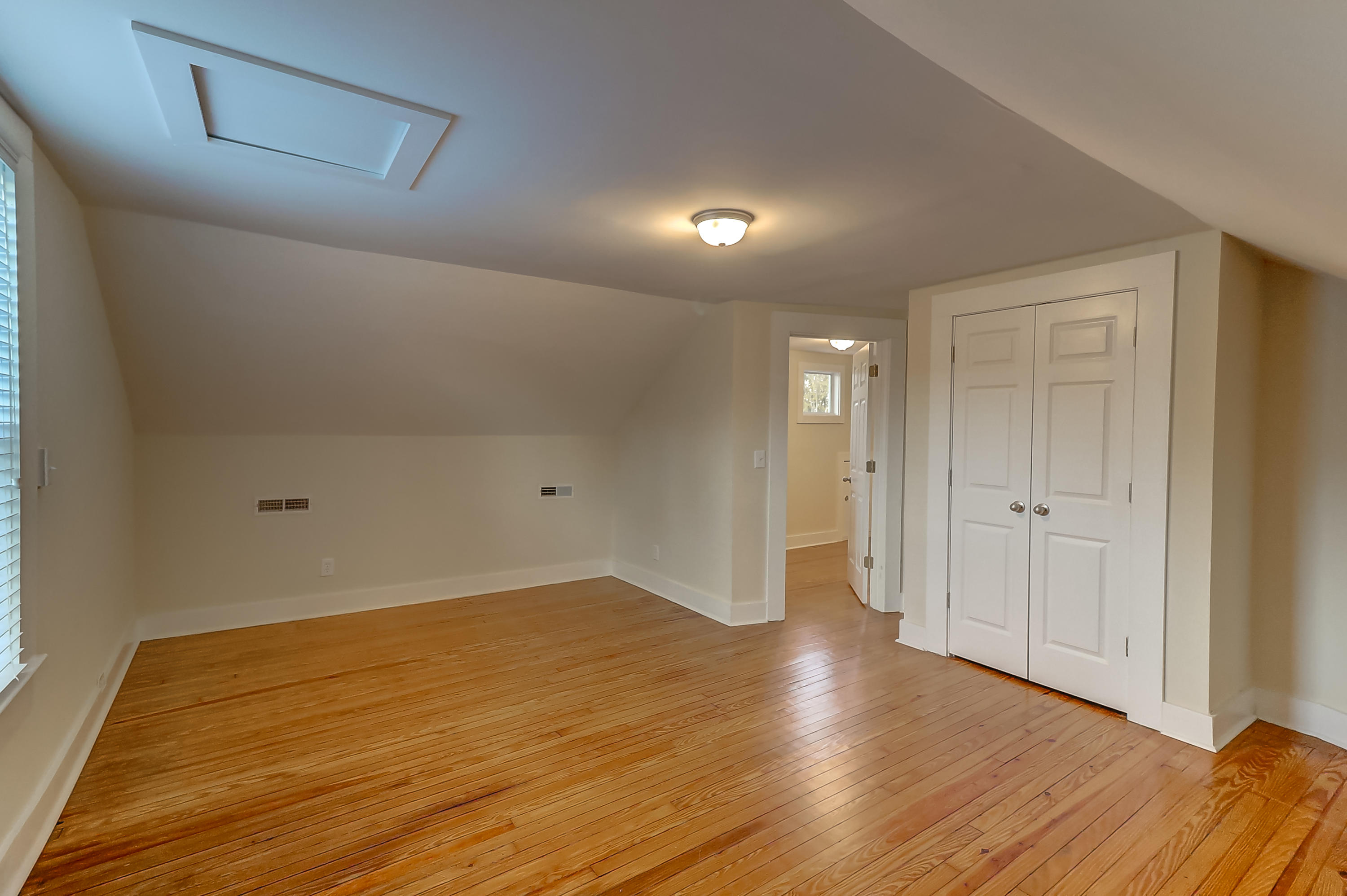 164 Maple Street Charleston, SC 29403 - Photo 33 of 44 164 Maple St (33)