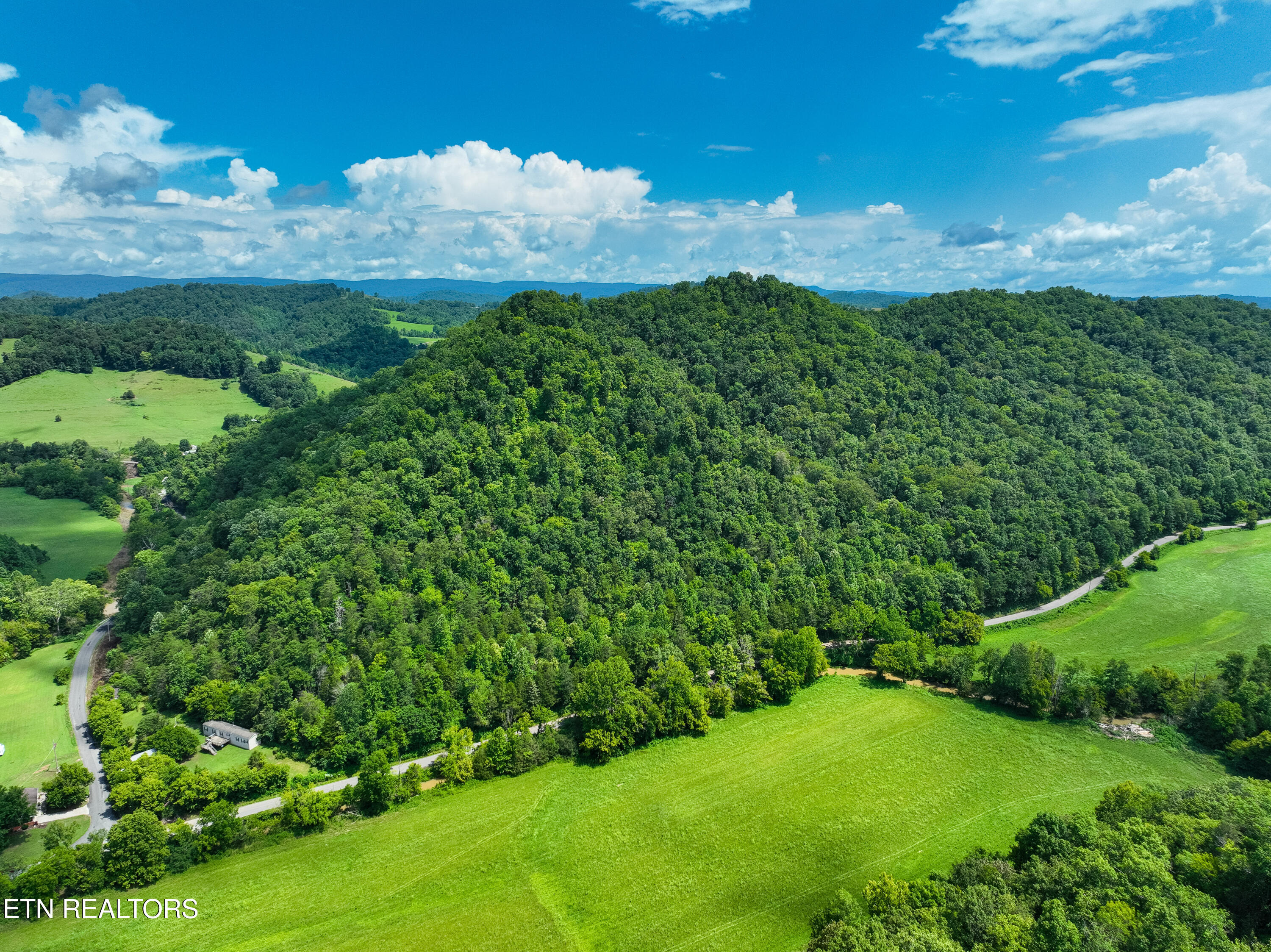 118 Providence Road Sneedville, TN 37869 - Photo 14 of 20 118 Providence Rd_-4