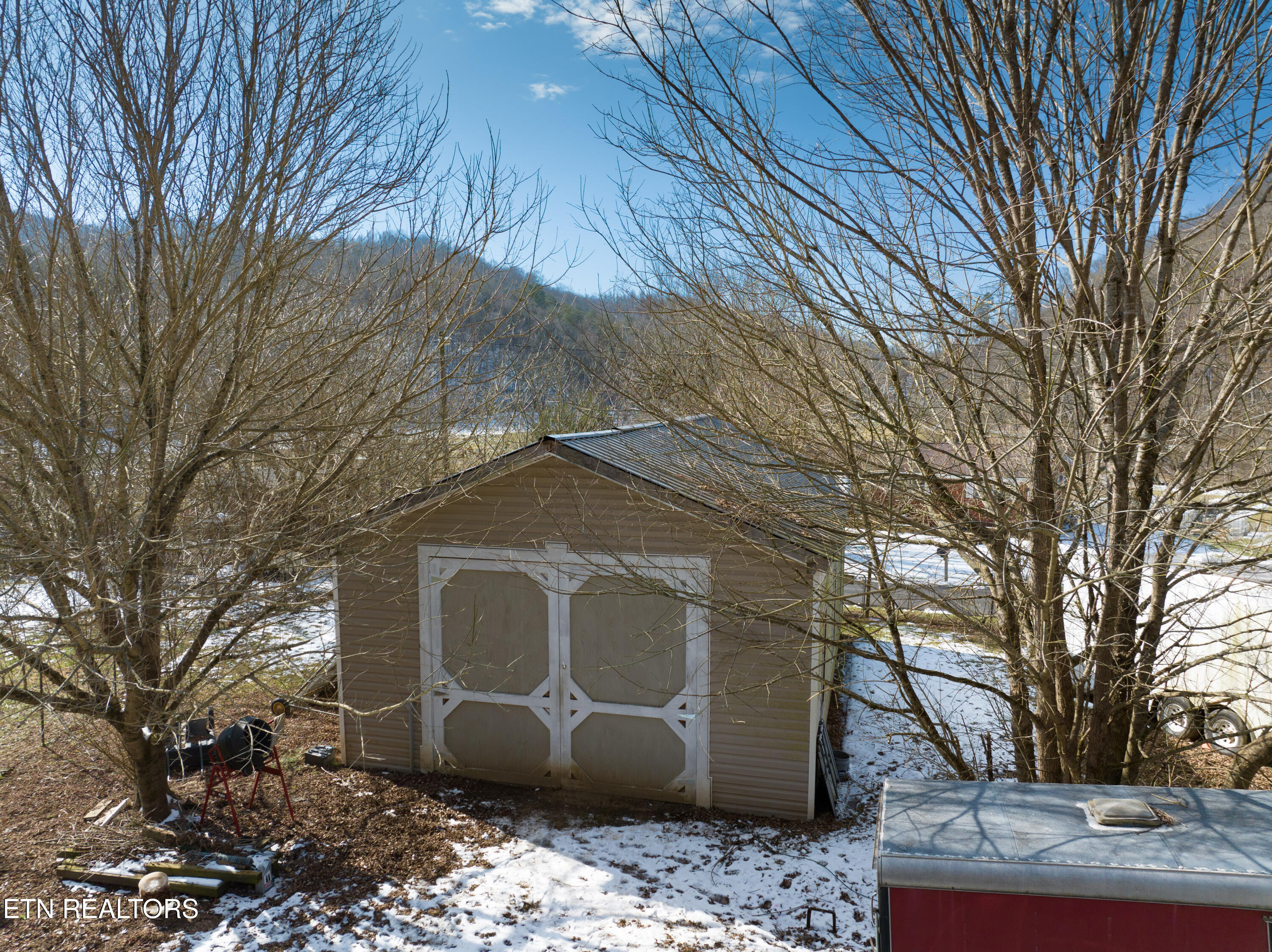 118 Providence Road Sneedville, TN 37869 - Photo 15 of 20 ENGLISH 1-11