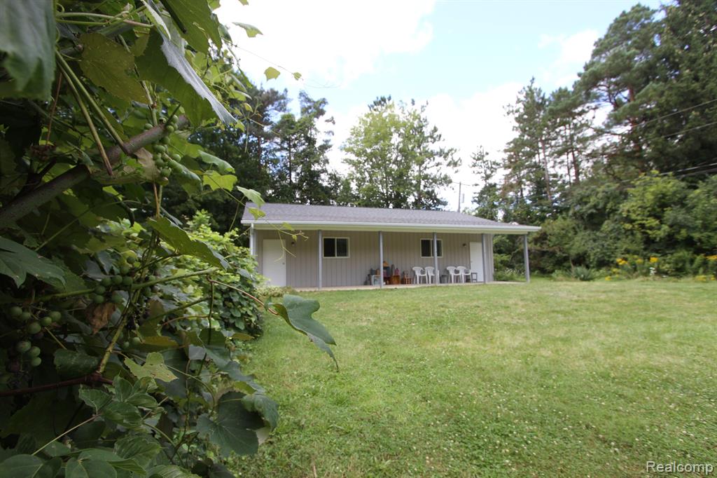 350 East Buell Road Rochester, MI 48306 - Photo 9 of 41