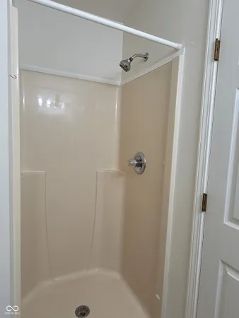 $950 | 250 Locust Lane, Nashville, IN 47448