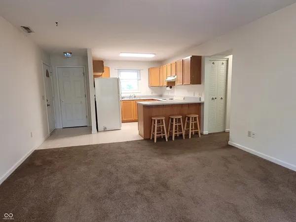 $950 | 250 Locust Lane, Nashville, IN 47448