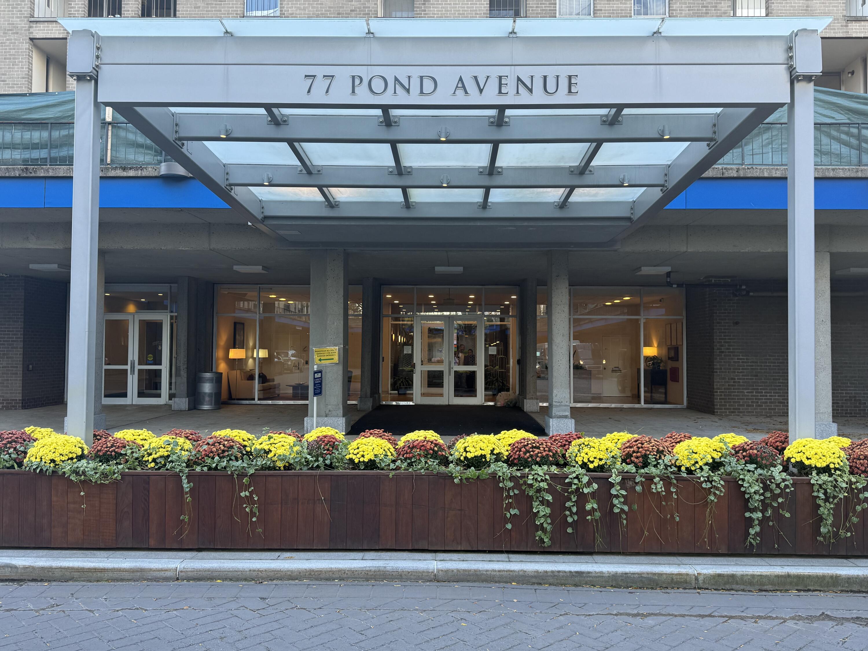 77 Pond Avenue, Unit 1103 Brookline, MA 02445 - Photo 1 of 16 IMG_8899