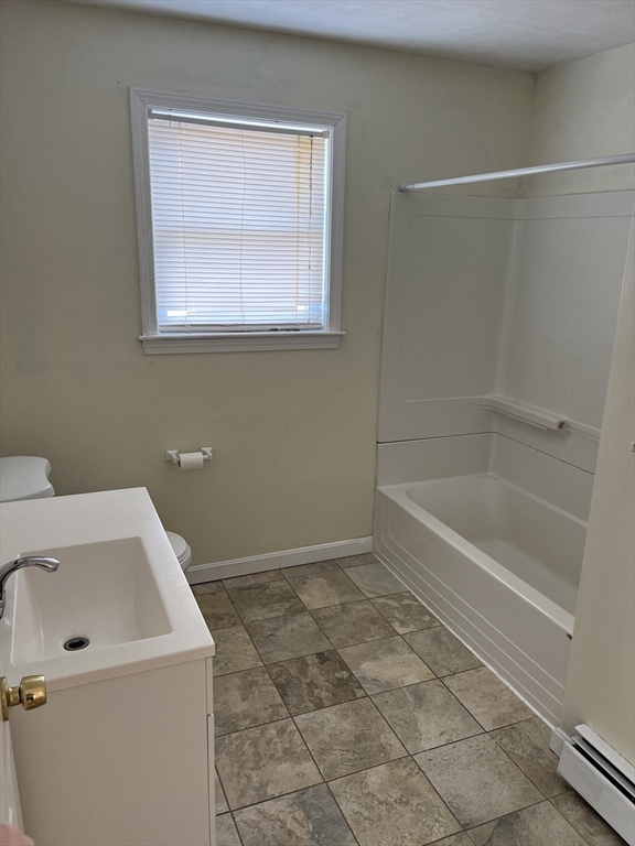 61 Tecumseh Street, Unit 3 Fall River, MA 02721 - Photo 5 of 7