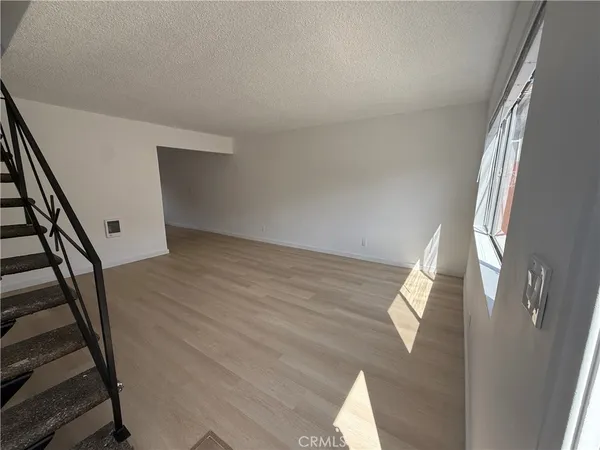 $3,250 | 2104 Carnegie Lane, Unit A, Redondo Beach, CA 90278