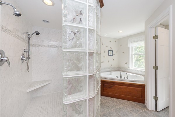 32 Willowdale Road Topsfield, MA 01983 - Photo 17 of 30 Gallery Image 17